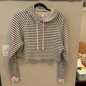 H&M cropped hooded sweatshirt.